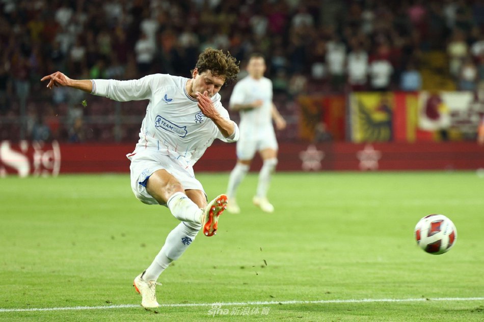 俱乐部的成 俱乐部的成