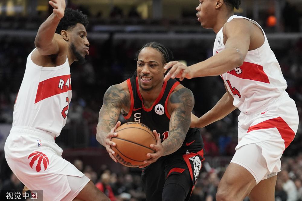 利的比赛中 利的比赛中