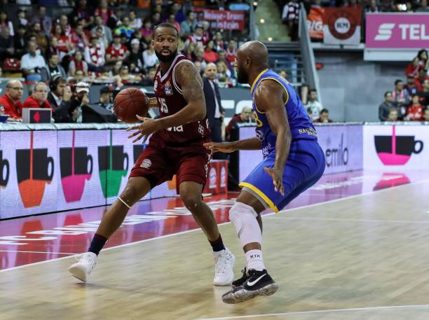 和阿尔马达 和阿尔马达